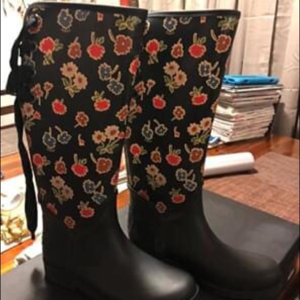 Coach Rain Boots NW - Picture 5 of 6